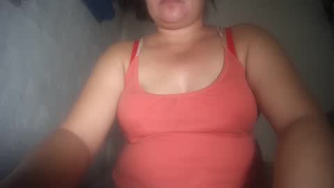 Snapshot of hotmatureladyxxx chatting on 12/15/24, 10:15 hotmatureladyxxx online show from 12/15/24, 10:15