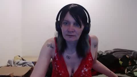 hotmodel1984 online show from 07/01/26, 02:13