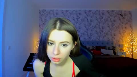 hotmolly_ online show from 02/28/26, 07:48