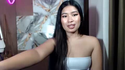 Snapshot of hotmorena_finger chatting on 05/27/26, 01:57 Analiza online show from 05/27/26, 01:57
