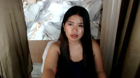Snapshot of hotmorena_finger chatting on 06/05/26, 06:52 Analiza online show from 06/05/26, 06:52
