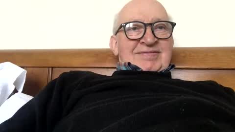 hotmuff99 online show from 01/14/25, 12:03