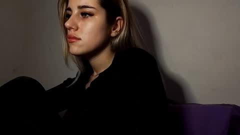 hotmusex online show from 12/01/25, 08:41