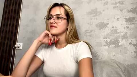 hotmusex online show from 07/27/26, 11:06