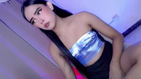 HOT BEATRICE online show from 01/12/26, 01:38