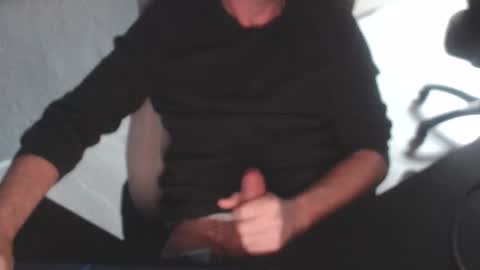 Snapshot of hotnickdk chatting on 01/18/26, 12:20 hotnickdk online show from 01/18/26, 12:20