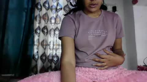 lola online show from 01/04/25, 08:49
