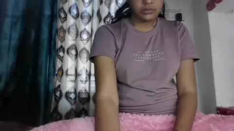lola online show from 01/09/25, 08:55
