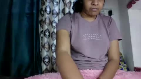 lola online show from 01/13/25, 08:37