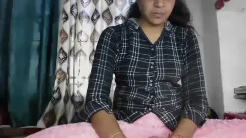 lola online show from 01/19/25, 10:17