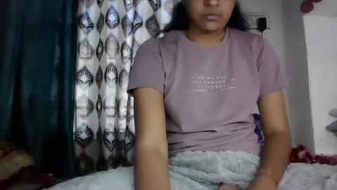 lola online show from 02/03/25, 09:52