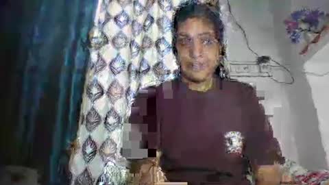 lola online show from 03/23/26, 05:33