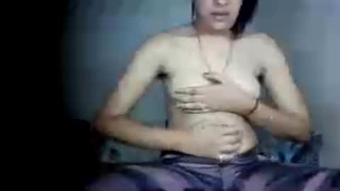 lola online show from 06/15/26, 06:15