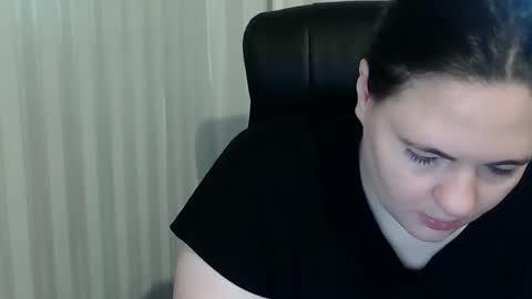 Snapshot of hotpanthers chatting on 10/05/25, 12:14 hotpanthers online show from 10/05/25, 12:14