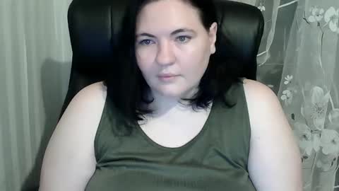 Snapshot of hotpanthers chatting on 10/23/25, 09:02 hotpanthers online show from 10/23/25, 09:02