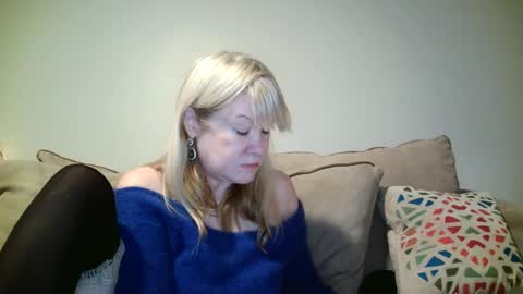 hotpepperose online show from 12/16/24, 05:49