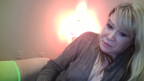 hotpepperose online show from 03/06/25, 05:00