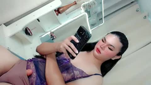 hotsiren101 online show from 06/14/26, 10:34