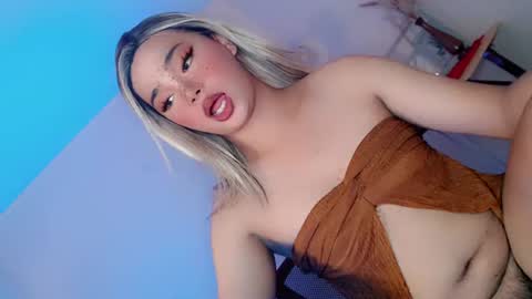 hotsiren101 online show from 07/14/26, 03:44