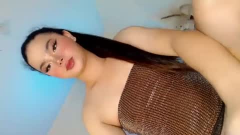 hotsiren101 online show from 07/20/26, 05:22