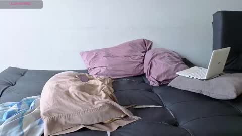 Snapshot of hotstud_999 chatting on 10/25/25, 12:23 Andres online show from 10/25/25, 12:23