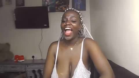 Snapshot of hott_amalia chatting on 01/13/26, 09:09 Amalia online show from 01/13/26, 09:09