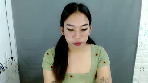 jelaigrande  online show from 03/05/25, 08:00