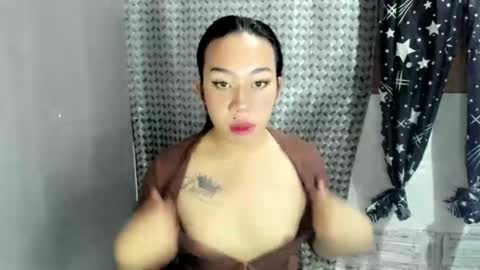 jelaigrande  online show from 05/26/26, 01:45