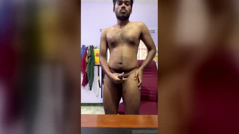 hottamilguy01 online show from 02/25/26, 07:40
