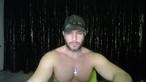 Snapshot of hotterlrg chatting on 01/25/25, 03:19 hotterlrg online show from 01/25/25, 03:19