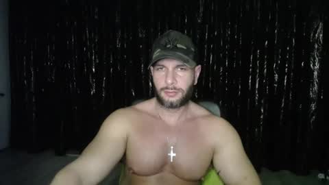 Snapshot of hotterlrg chatting on 01/30/25, 04:37 hotterlrg online show from 01/30/25, 04:37