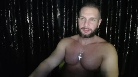 Snapshot of hotterlrg chatting on 02/02/25, 11:42 hotterlrg online show from 02/02/25, 11:42
