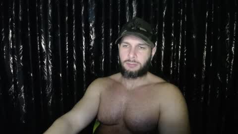 Snapshot of hotterlrg chatting on 02/15/25, 10:21 hotterlrg online show from 02/15/25, 10:21