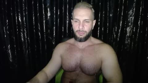 Snapshot of hotterlrg chatting on 02/25/25, 11:11 hotterlrg online show from 02/25/25, 11:11