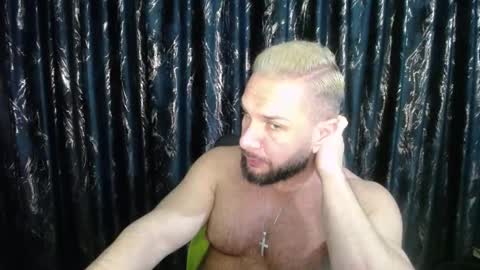 Snapshot of hotterlrg chatting on 02/28/25, 03:26 hotterlrg online show from 02/28/25, 03:26