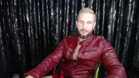 Snapshot of hotterlrg chatting on 03/03/25, 02:04 hotterlrg online show from 03/03/25, 02:04