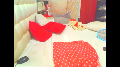 Snapshot of hottesa2019 chatting on 09/20/25, 01:56 THEONE online show from 09/20/25, 01:56