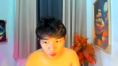 Snapshot of hottestloues chatting on 03/15/26, 01:11 hottestloues online show from 03/15/26, 01:11