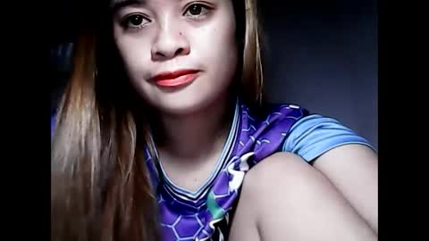 Snapshot of hottie_asianbabe chatting on 12/16/24, 12:04 Leen online show from 12/16/24, 12:04