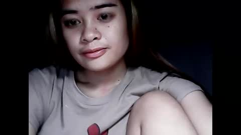 Snapshot of hottie_asianbabe chatting on 12/20/24, 12:52 Leen online show from 12/20/24, 12:52