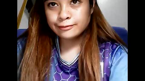 Snapshot of hottie_asianbabe chatting on 02/14/25, 01:29 Leen online show from 02/14/25, 01:29