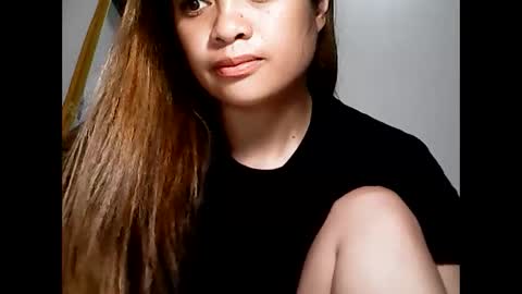 Snapshot of hottie_asianbabe chatting on 03/01/25, 09:59 Leen online show from 03/01/25, 09:59