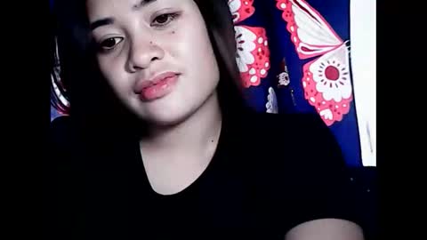 Snapshot of hottie_asianbabe chatting on 10/11/25, 02:11 Leen online show from 10/11/25, 02:11