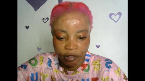 Snapshot of hottie_baddie14 chatting on 10/29/25, 07:04 hottie baddie14 online show from 10/29/25, 07:04