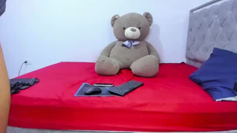 Tavo and lucy online show from 06/20/26, 07:55