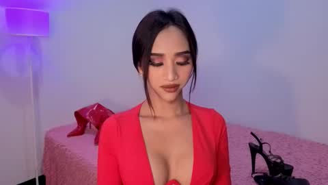 kylie online show from 09/21/25, 05:36