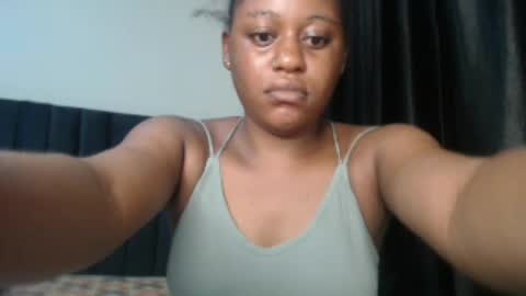 Ella online show from 07/30/26, 08:57