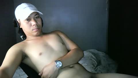 Snapshot of hottie_kyle69 chatting on 03/27/26, 01:55 hottie_kyle69 online show from 03/27/26, 01:55