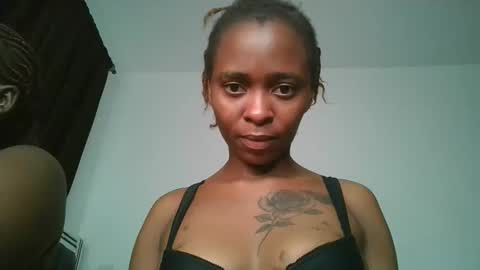 hottie_mistie online show from 04/18/26, 12:03