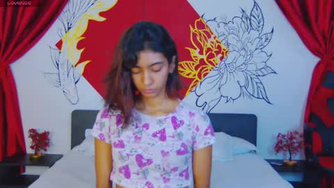 Veronica independent model online show from 05/03/26, 05:30